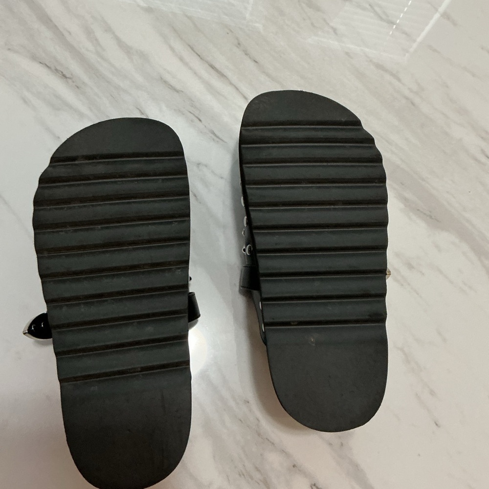 Azalea Wang Black Embellished Clogs - Picture 6 of 7